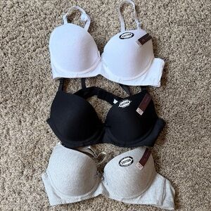 Sofra Bra’s Set of 3 Sz 34C NWT